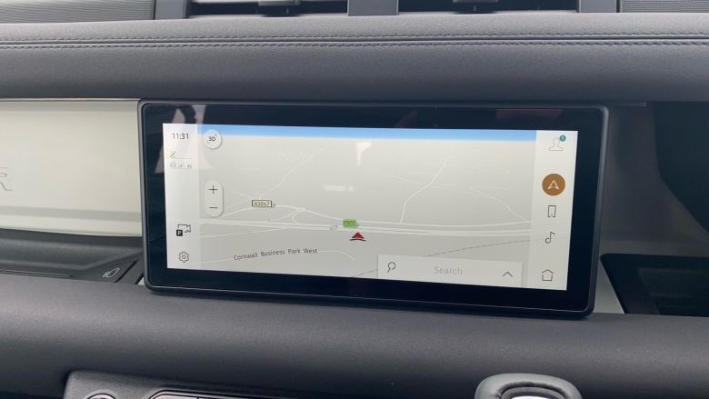 Land Rover Defender 3.0 D250 X-Dynamic SE 90 3dr Auto Diesel Estate